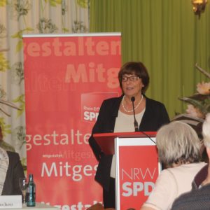 Lebhafte Diskussionen mit der ehemaligen Bundesgesundheitsministerin Ulla Schmidt