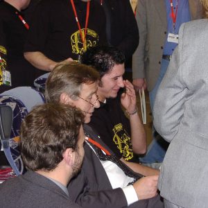 Ministerpräsident Wolfgang Clement informiert sich über den Bedburger Disco-Bus